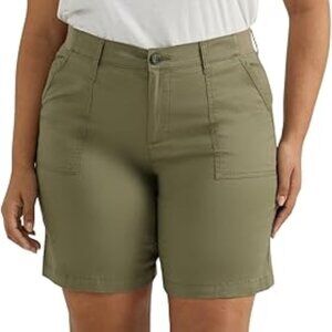 LEE REGULAR FIT MIDRISE MOSS GREEN BERMUDA UTILITY SHORTS PLUS SIZE 22W NWT
